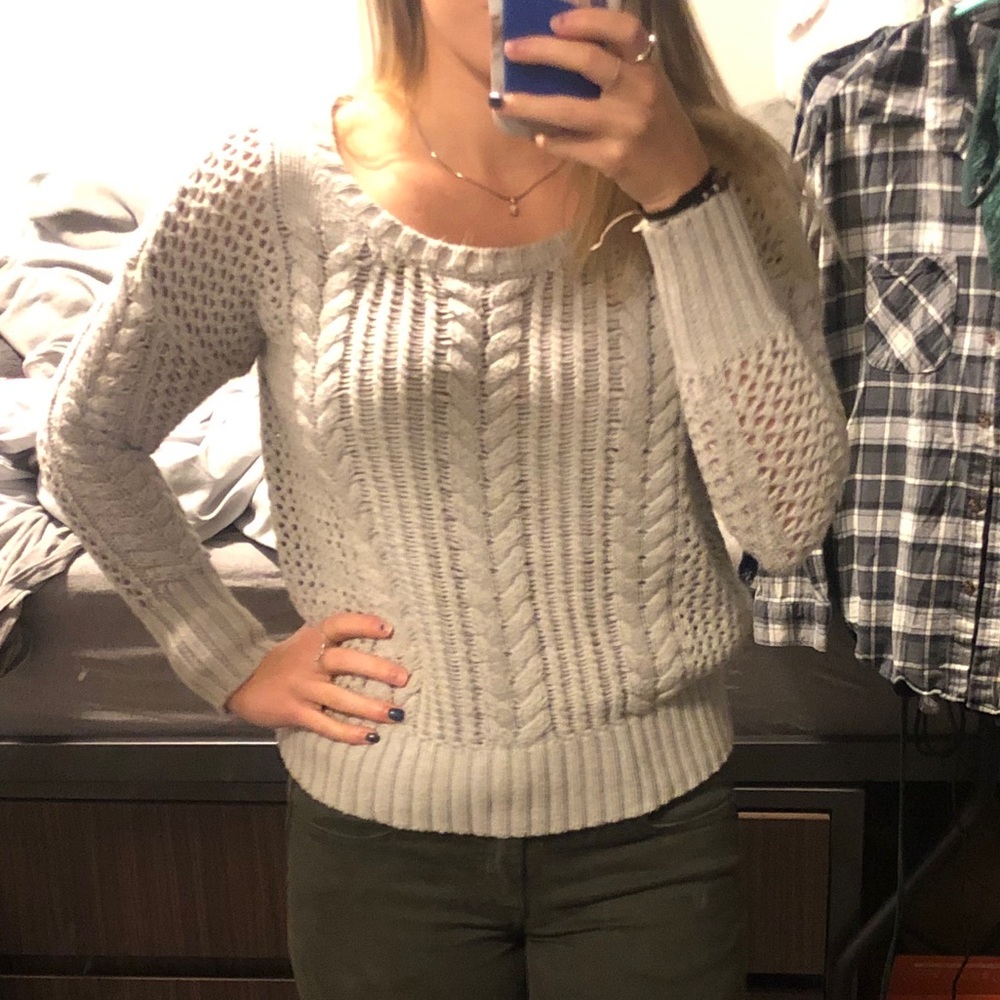 American Eagle Knit Sweater Grey Size XS